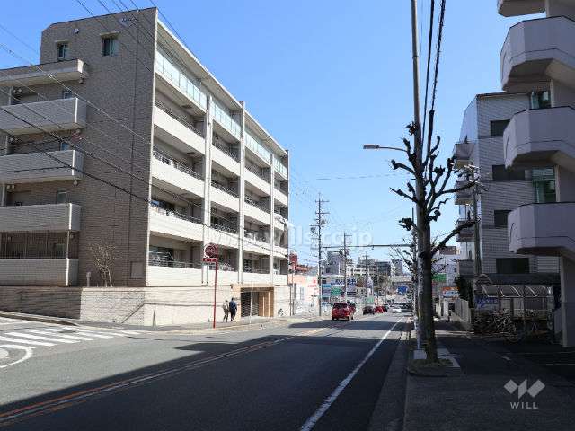 敷地の前面道路