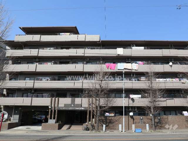 グローリアス名東富が丘の外観（南側から）