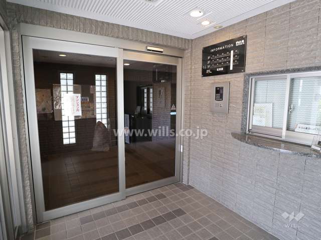 エントランスホール