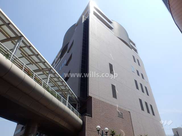 エトレとよなかの外観（北西側から）