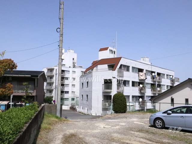 星ヶ丘アイリス北棟・南棟の遠景