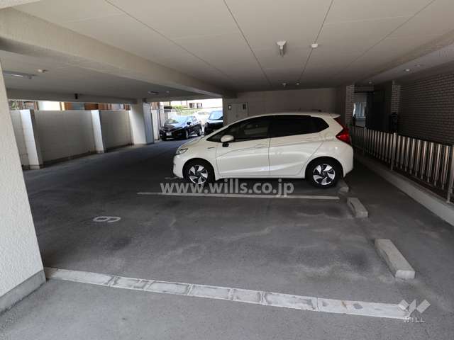 敷地内駐車場(屋内平面式)