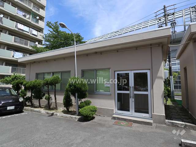 駐車場出入り口