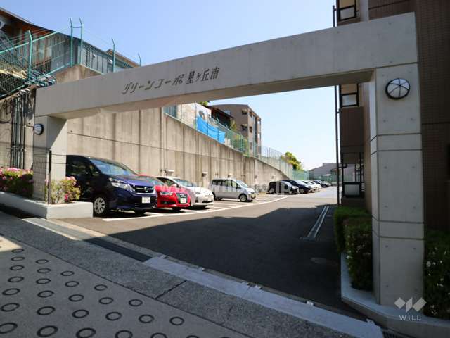 敷地内駐車場(屋外平面式)