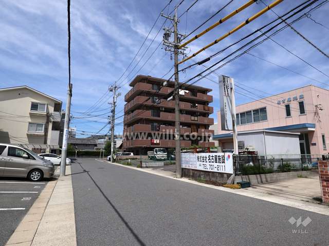 グリーンコーポ一社の遠景(南西側から撮影)