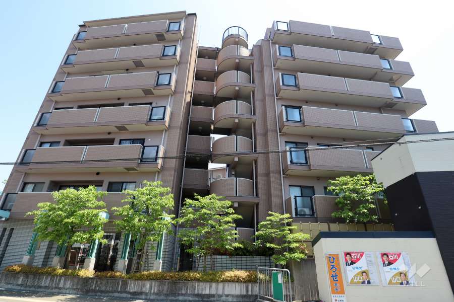 パレステージ豊中本町の外観（西側から）