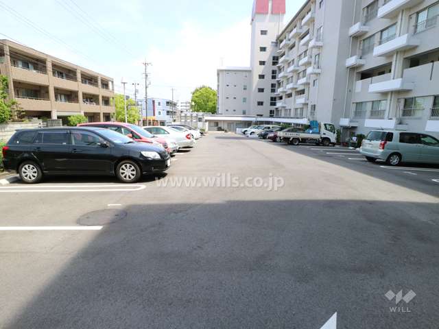 敷地内駐車場(屋外平面式)