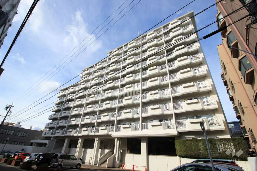 シーアイマンション第２本郷の外観（南側から）