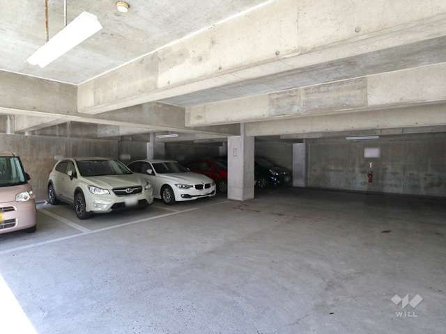 敷地内駐車場(屋内平面式)