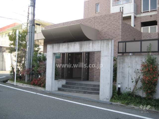ギャラリーコート豊中・中桜塚の外観（南東側から）