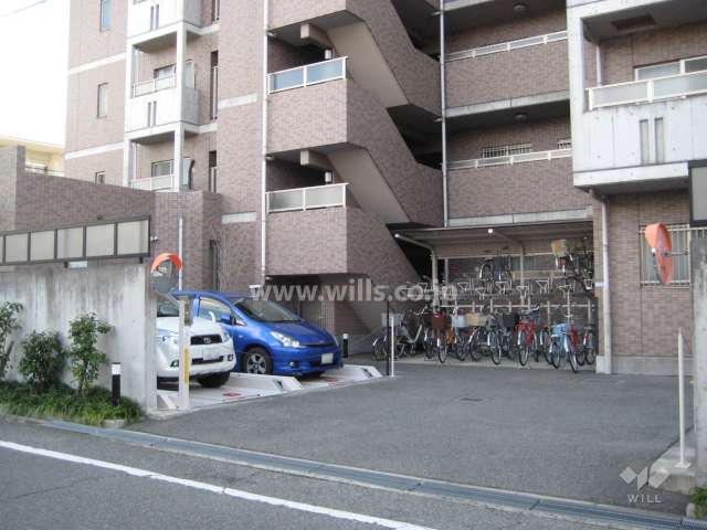 エントランスにある宅配ボックス