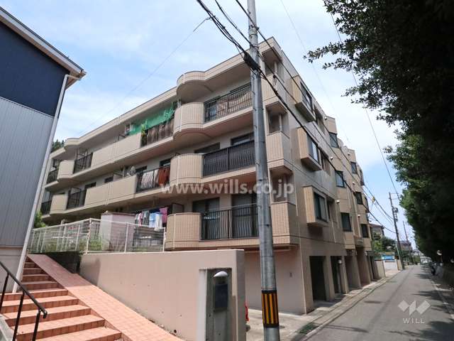 トーカンマンション藤ヶ丘2の外観（南東側から）