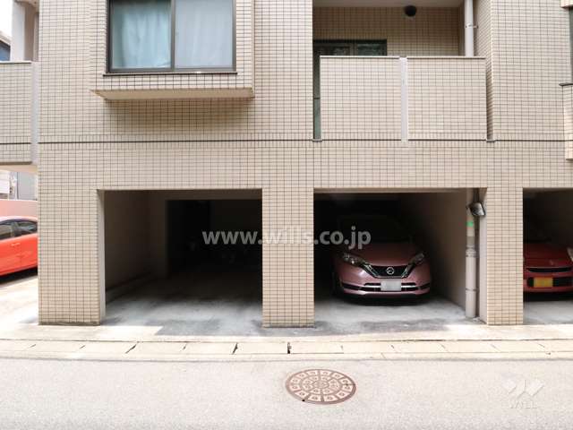 敷地内駐車場（屋内平面式）
