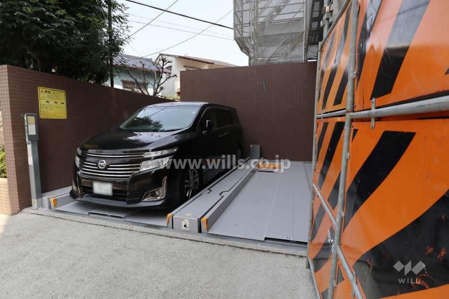 敷地内駐車場（屋外機械式）