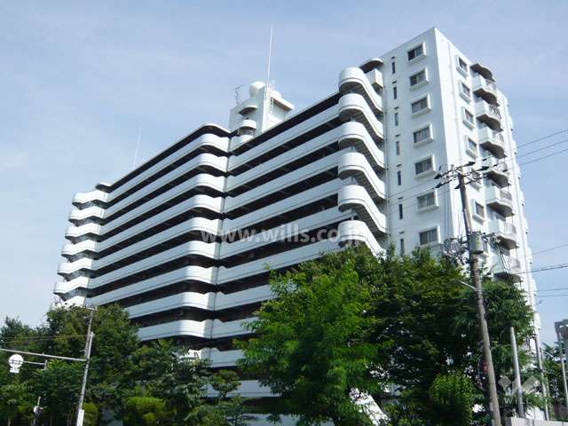 千里ロイヤルマンションの外観（北西側から）