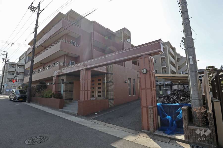 駐車場の出入り口