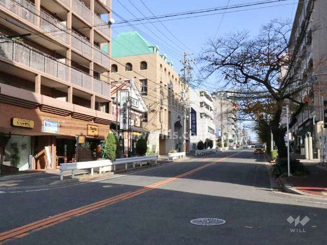 敷地の前面道路