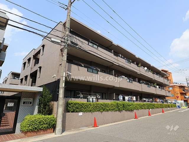 サンマンションアトレ上社台の外観(南西側から)