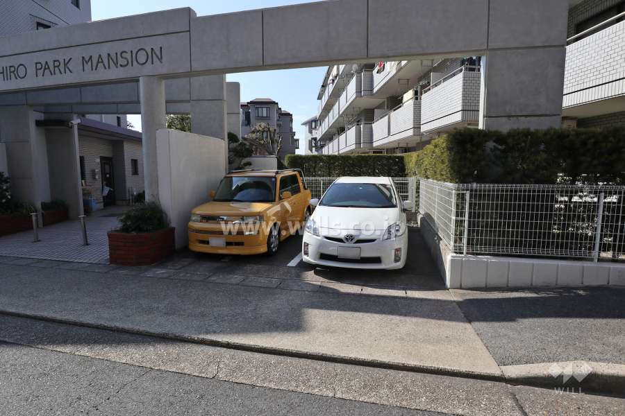 敷地内駐車場（屋外平面式）