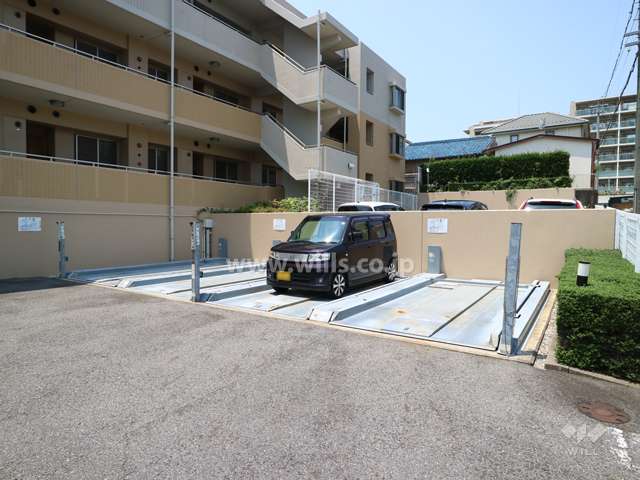 敷地内駐車場（屋外機械式）