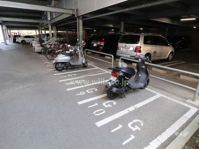バイク置場