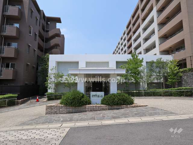 エントランス棟