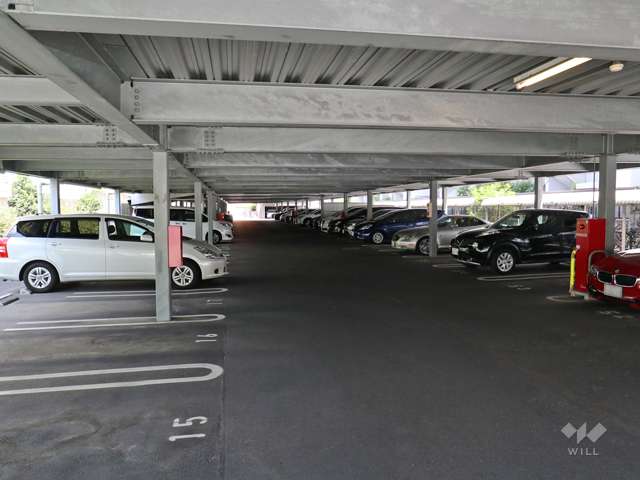 敷地内駐車場（屋内平面式）