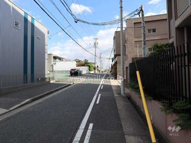敷地北側前面道路