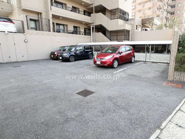 敷地内駐車場（屋外平面式）