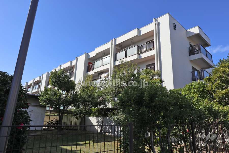 第2平和が丘住宅B棟の外観(南東方向から)