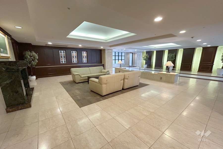 エントランスホール