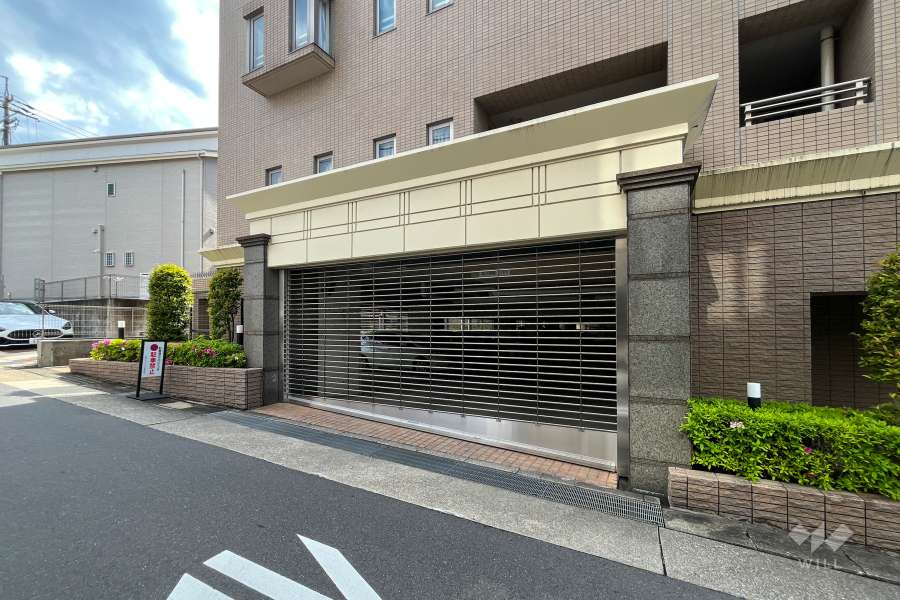 駐車場の出入口