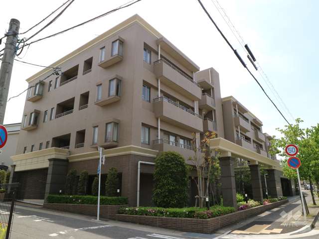 本郷シティハウスの外観(北東側から)