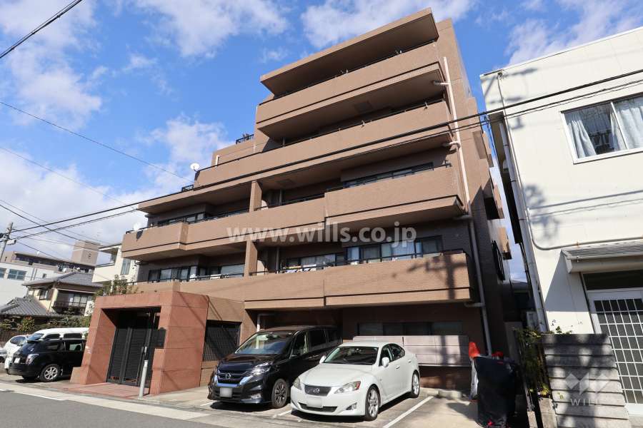 アクトピア名東の外観（南側から）