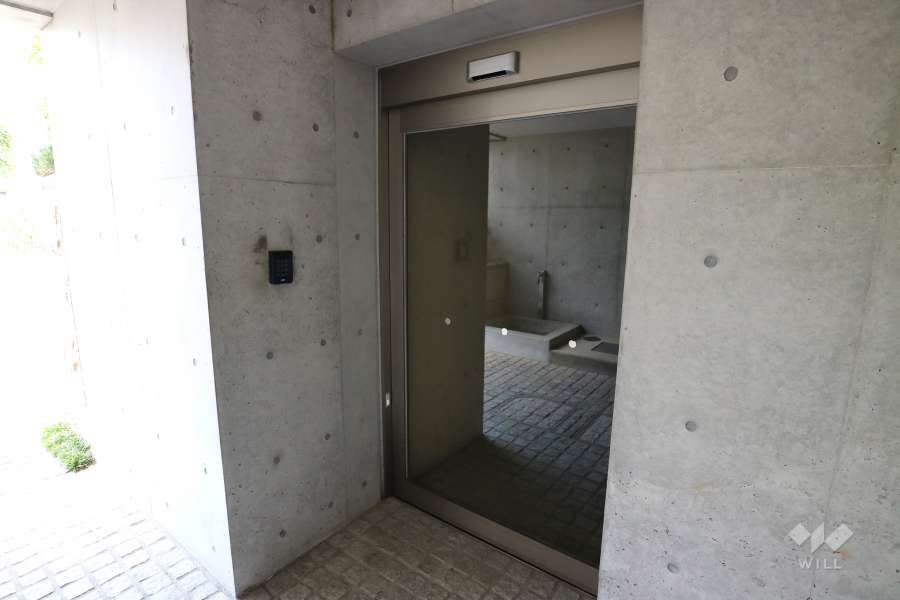 屋内に設けられた駐輪場