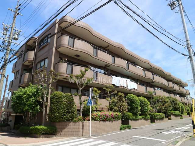 ライオンズマンション大針の外観（南西側から）