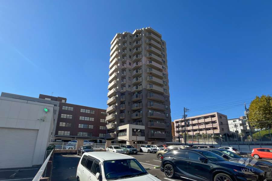 オペラ・デ・社台の外観（南東側から）
