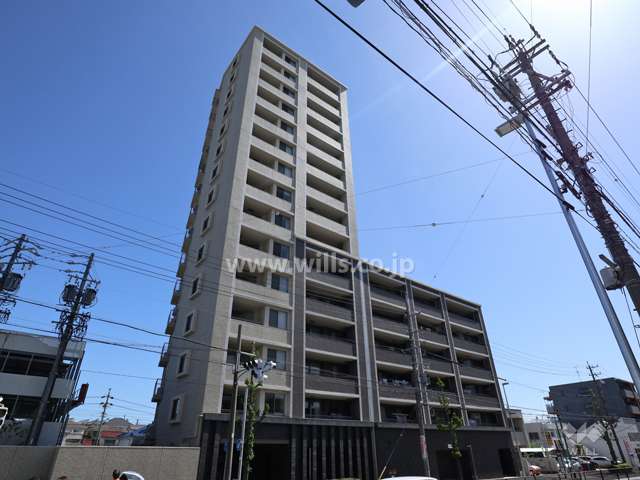 ライオンズ星ヶ丘イーストの外観(南西側から)