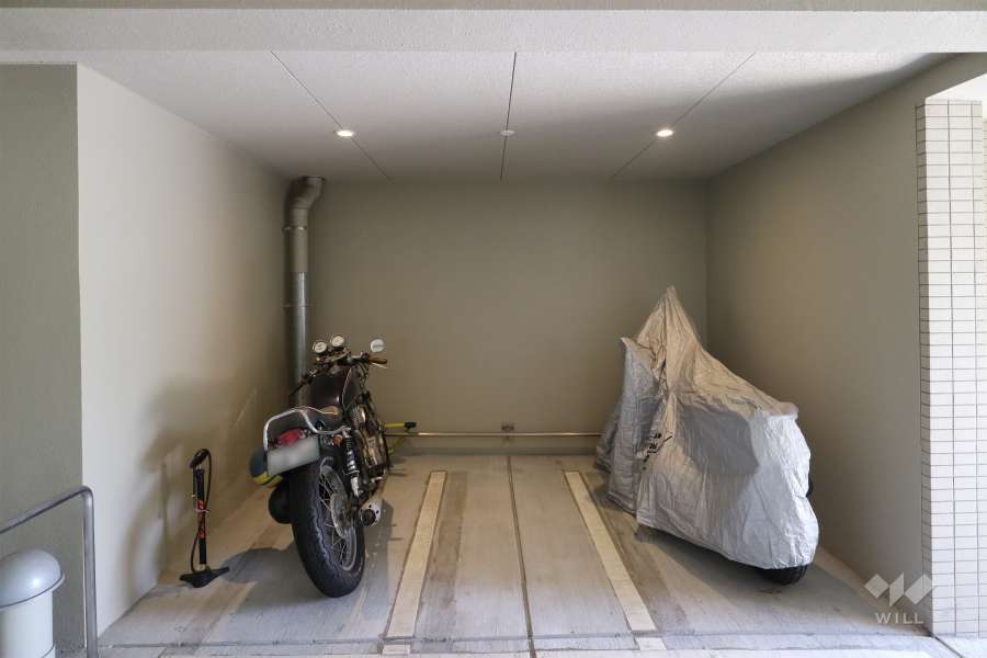 バイク置場