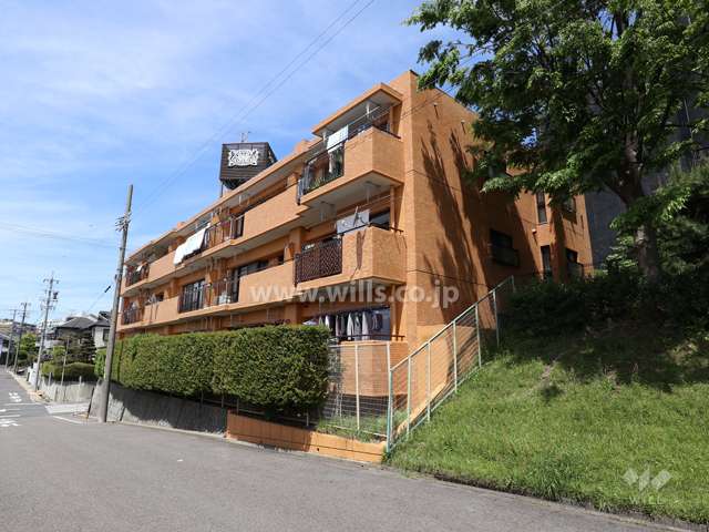 ライオンズマンション一社南の外観(南東側から)