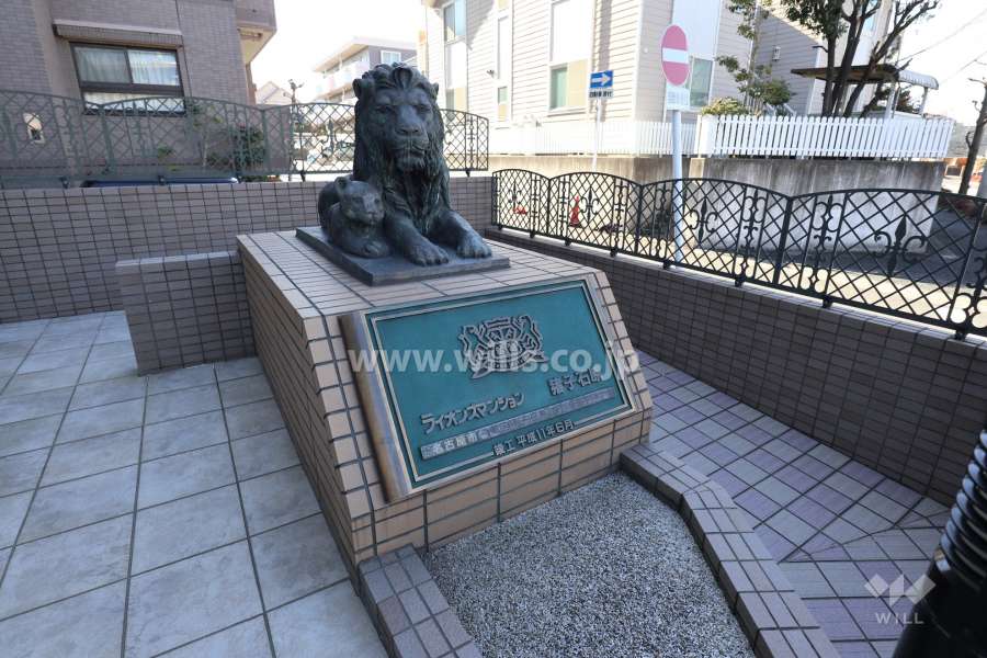 銘板