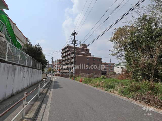 ネオステージ上社の遠景(東側から)