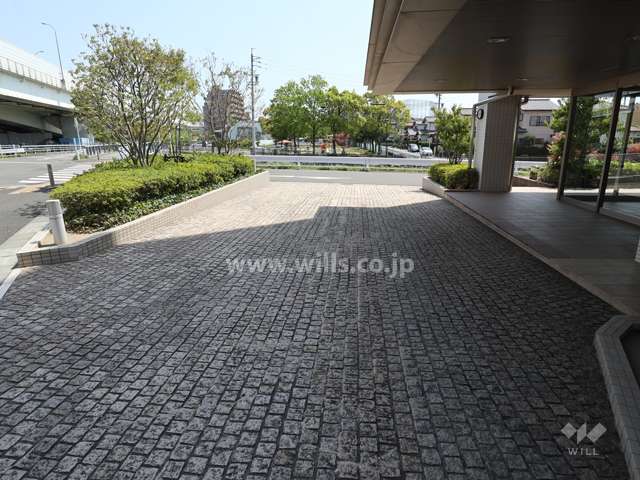 車寄せスペース