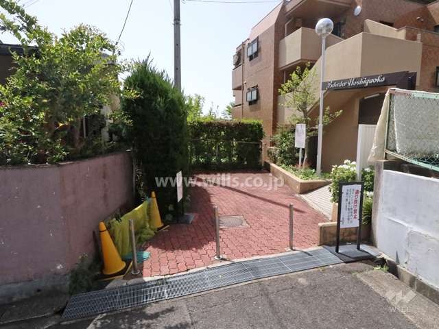 敷地北東側の出入り口