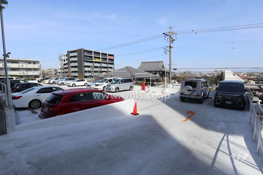 敷地内駐車場（屋外平面式）