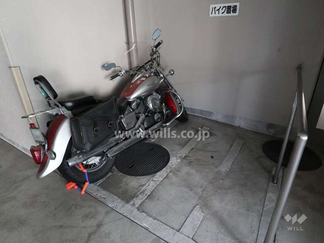 バイク置場
