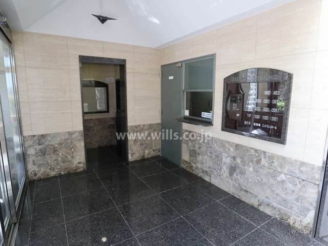 エントランスホール