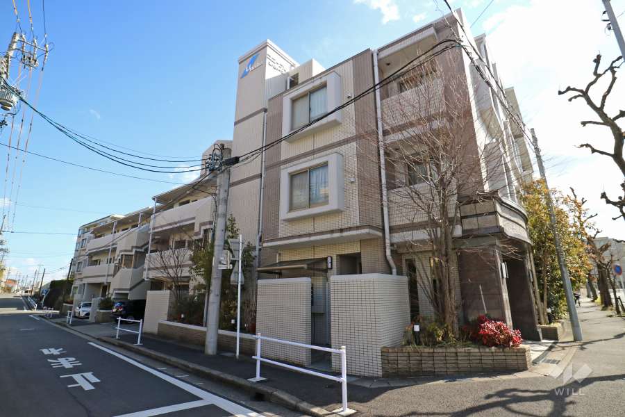 ユニーブル星ヶ丘イーストの外観（北西側から）