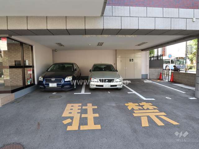 敷地内駐車場(屋内平面式)