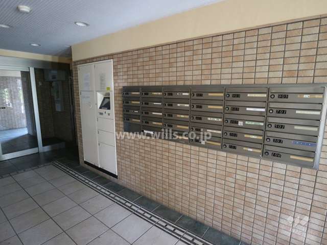 宅配ボックスと共用ポスト